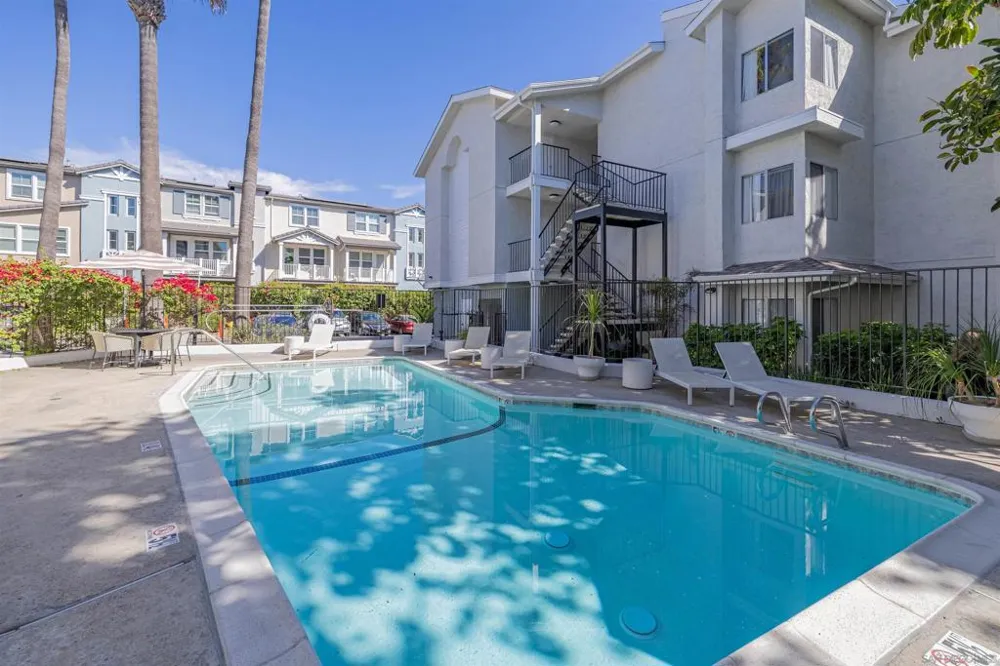 3020 Cowley Way #104 San Diego, CA 92117