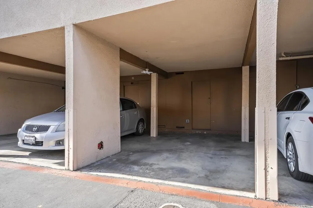 513 Shady Ln #B El Cajon, CA 92021