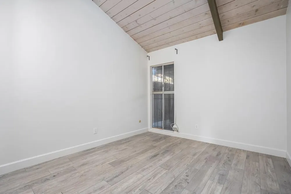 513 Shady Ln #B El Cajon, CA 92021
