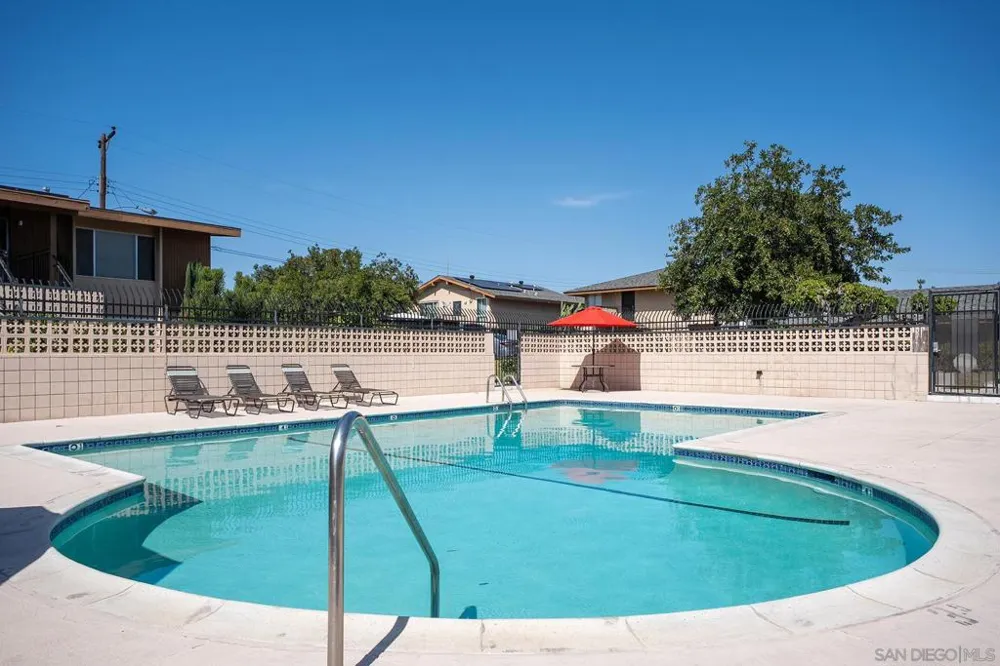 513 Shady Ln #B El Cajon, CA 92021