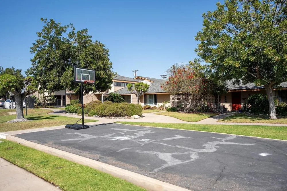 513 Shady Ln #B El Cajon, CA 92021