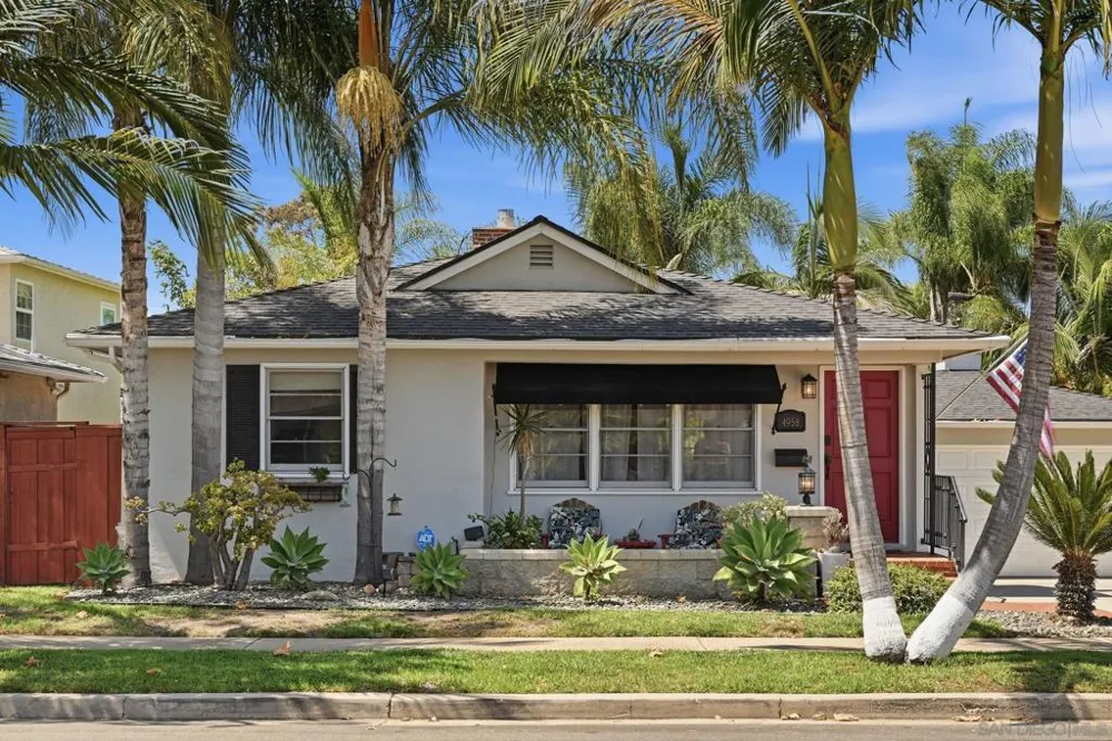 4958 Dick St San Diego, CA 92115