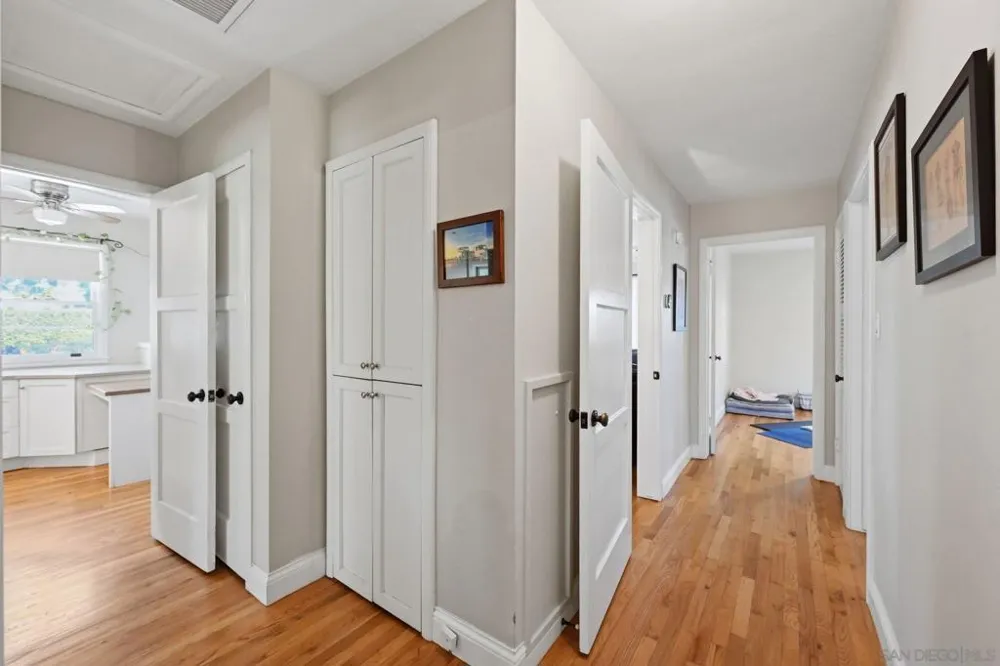 4958 Dick St San Diego, CA 92115