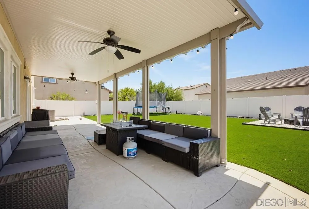28347 Merced Ranch Ct Murrieta, CA 92563