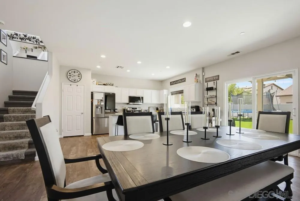 28347 Merced Ranch Ct Murrieta, CA 92563