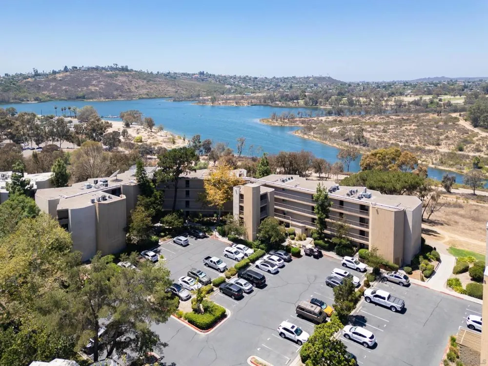 5710 Baltimore Dr. #431 La Mesa, CA 91942