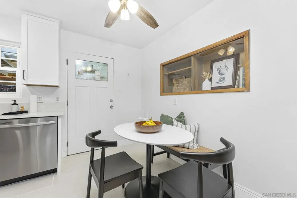 2095 Noble Street Lemon Grove, CA 91945