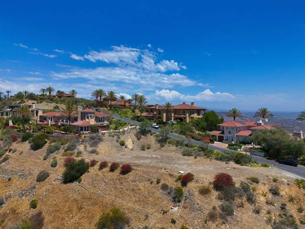 17816 PUNTA DEL SUR Rancho Santa Fe, CA 92067