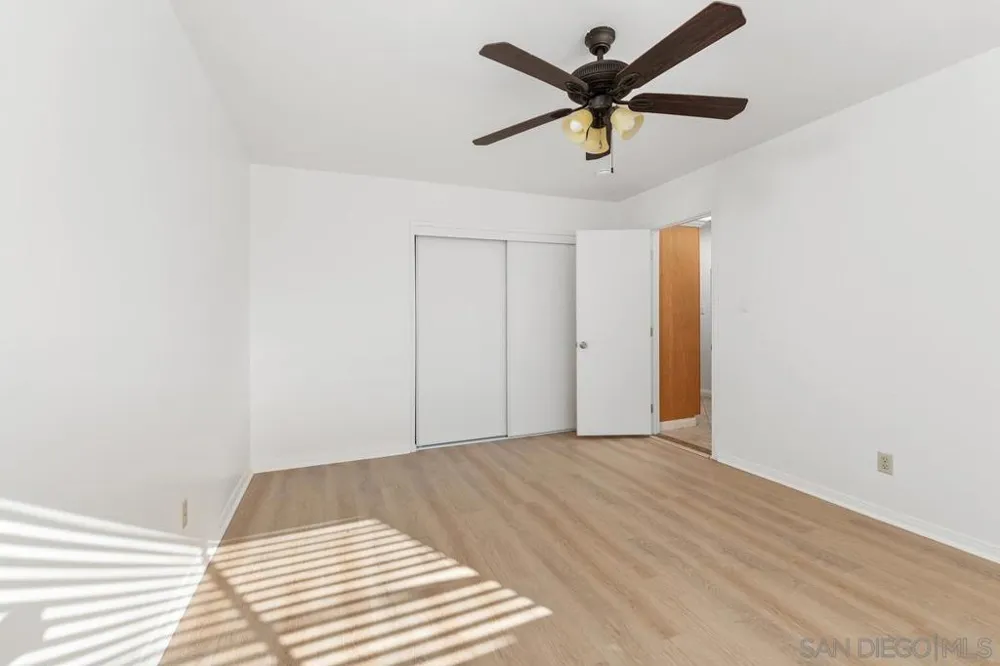 7696 Kiwi St San Diego, CA 92123