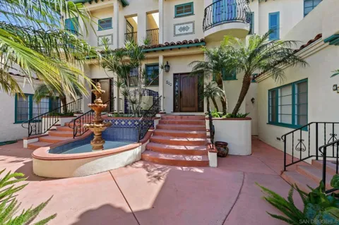 763 G Ave
