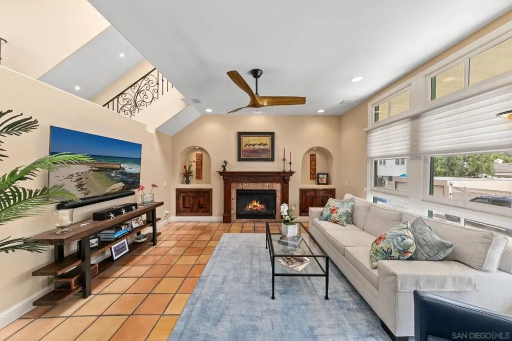763 G Ave Coronado, CA 92118