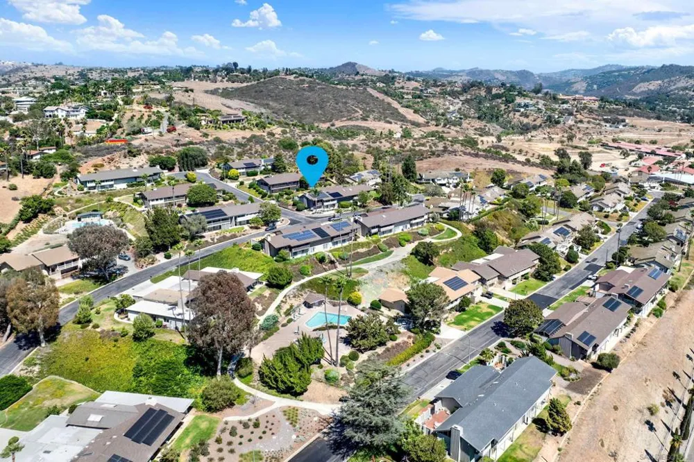 20 Via Alta Vis Bonsall, CA 92003