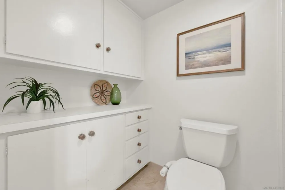20 Via Alta Vis Bonsall, CA 92003