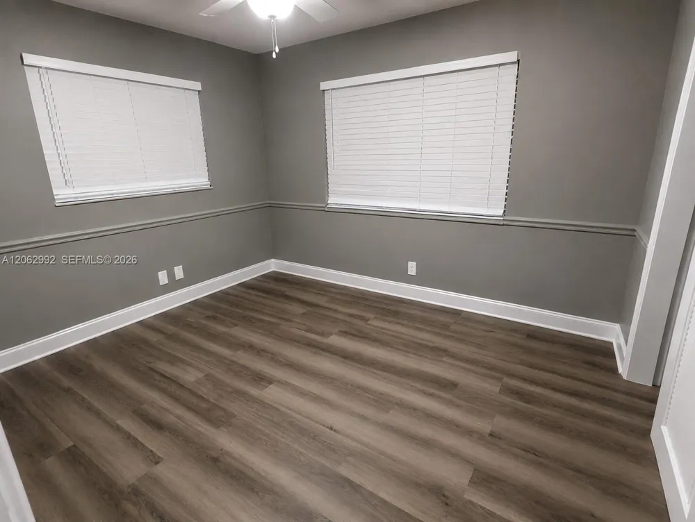 5716 NW 70th Ter Tamarac, FL 33321