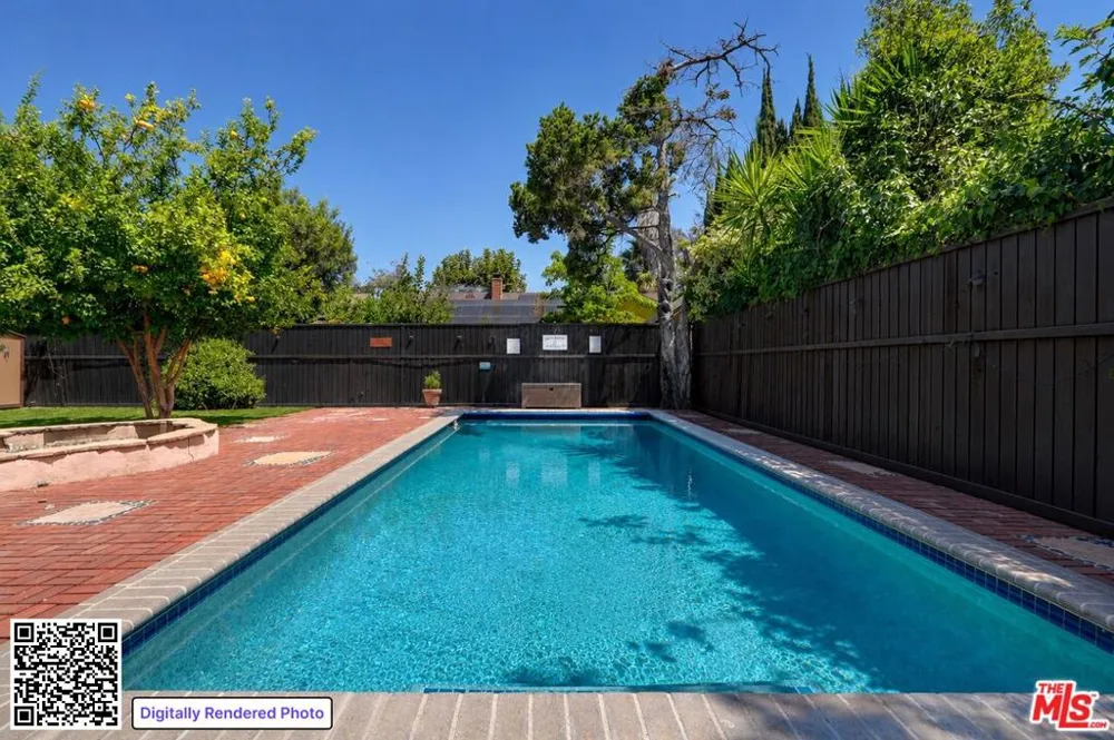 13509 Bassett Street Valley Glen, CA 91405
