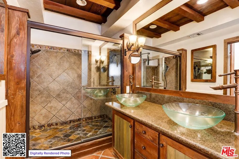 13509 Bassett Street Valley Glen, CA 91405