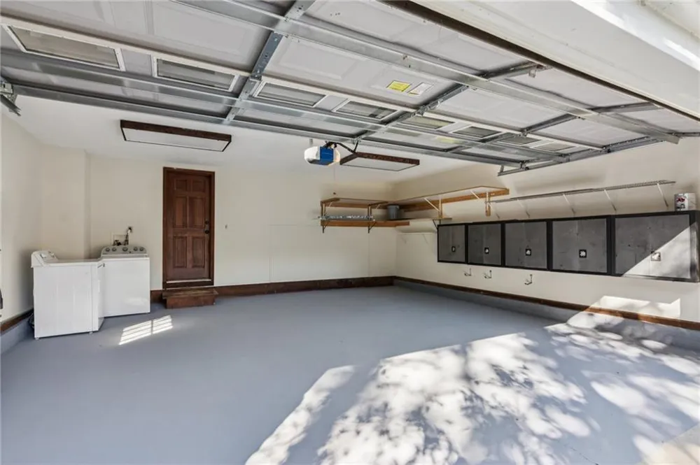 4894 Macbain Lane Dunwoody, GA 30360