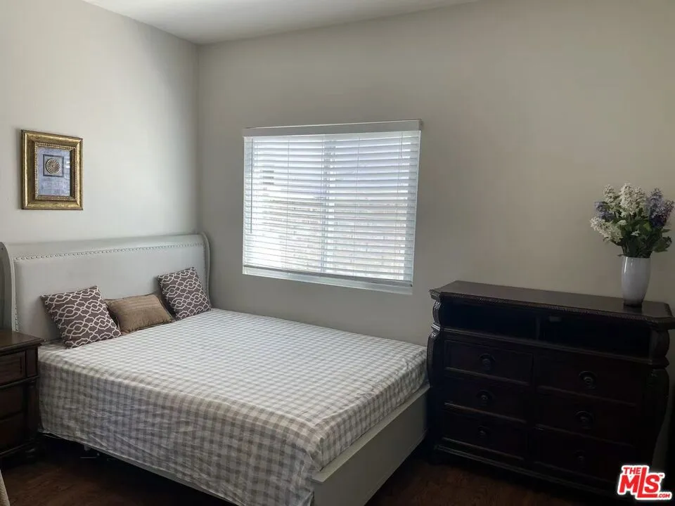 28735 Citrus Place Santa Clarita, CA 91390