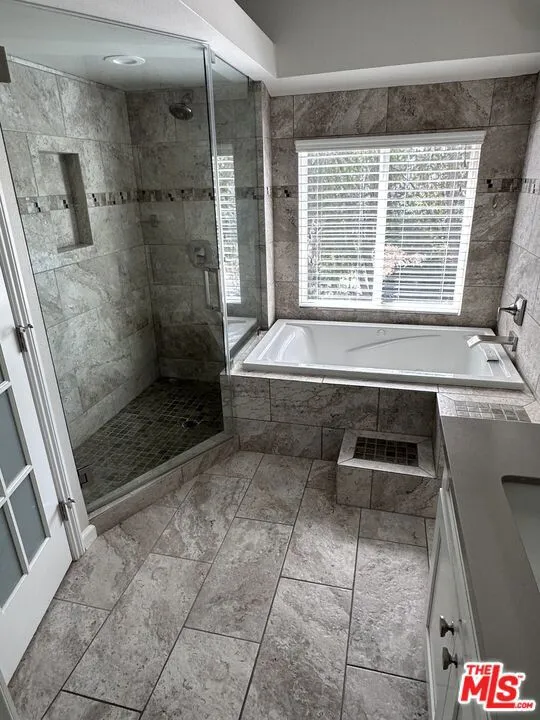 28735 Citrus Place Santa Clarita, CA 91390