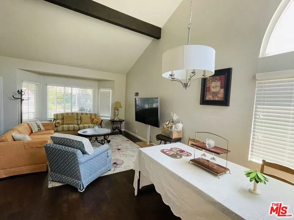 28735 Citrus Place Santa Clarita, CA 91390