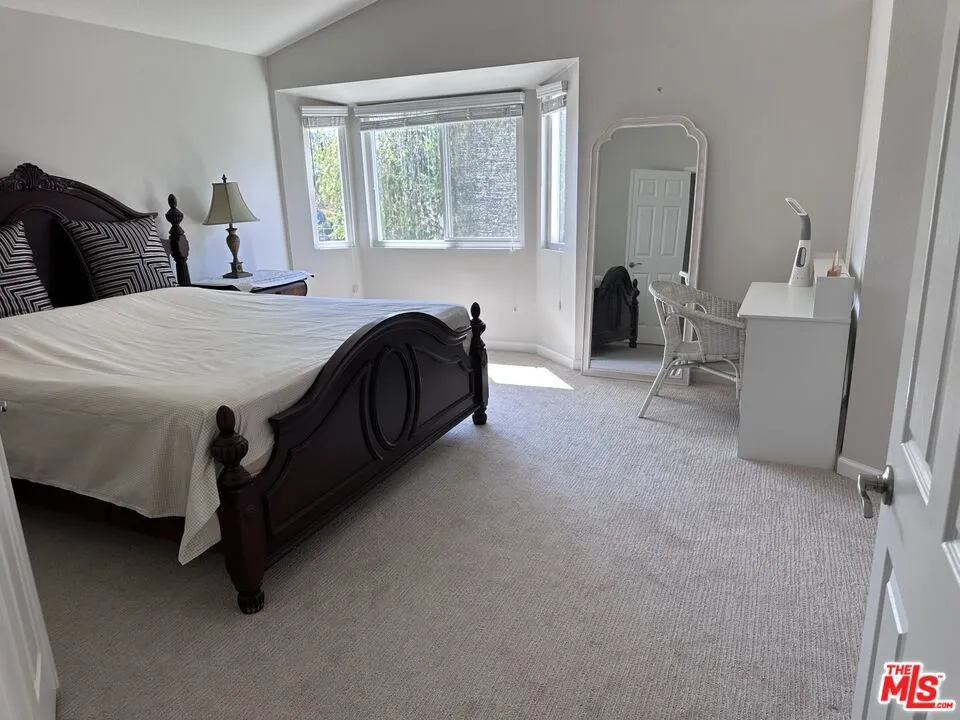 28735 Citrus Place Santa Clarita, CA 91390
