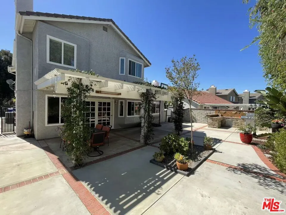 28735 Citrus Place Santa Clarita, CA 91390