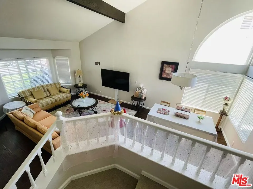 28735 Citrus Place Santa Clarita, CA 91390