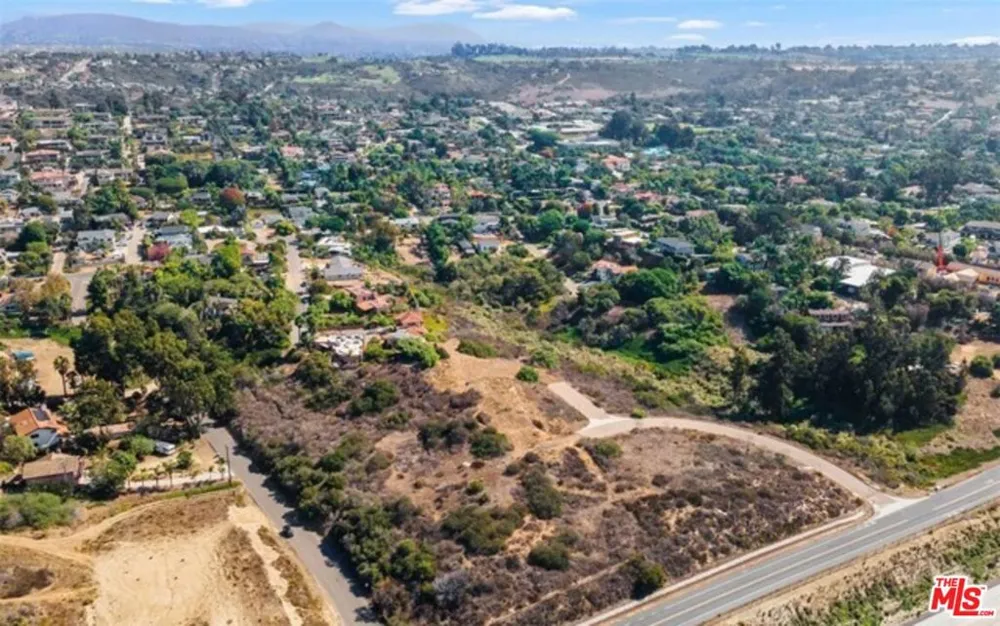 Christine Encinitas, CA 92024