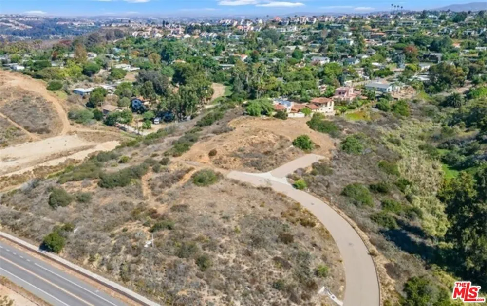 Christine Encinitas, CA 92024