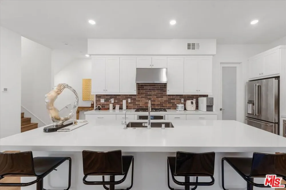1168 Poppy Court Montebello, CA 90640