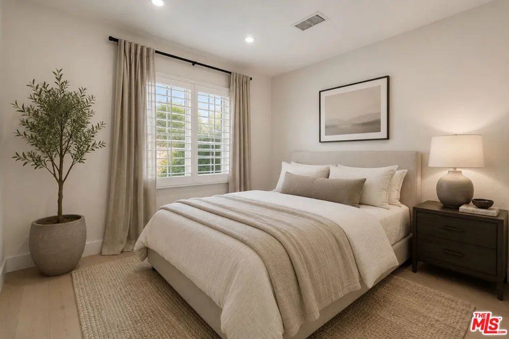 5758 Tobias Avenue Sherman Oaks, CA 91411