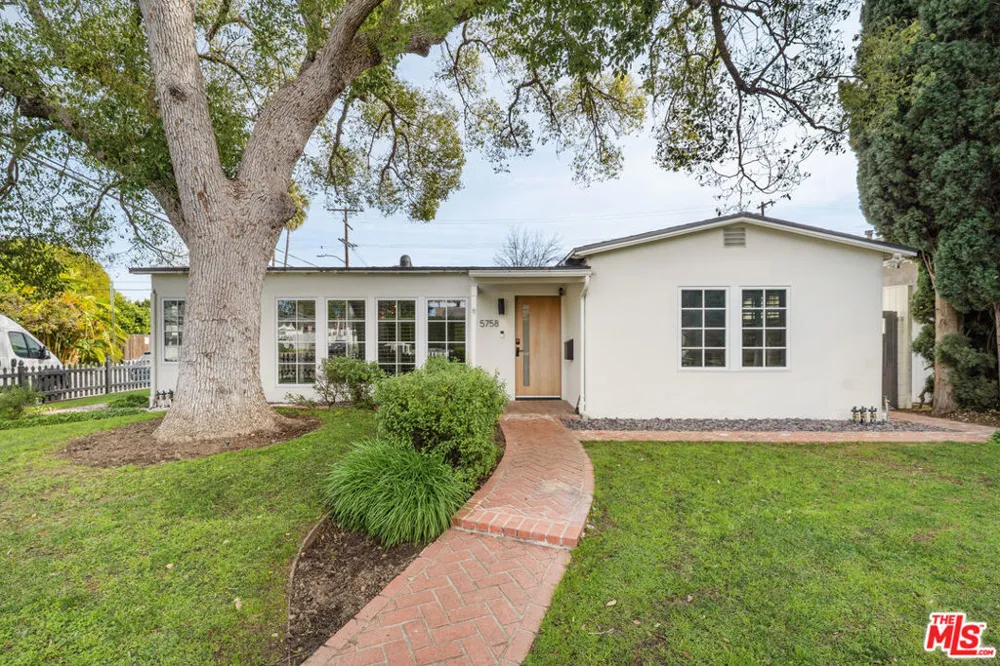 5758 Tobias Avenue Sherman Oaks, CA 91411