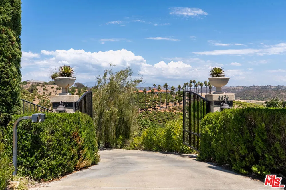 4476 Fallsbrae Road Fallbrook, CA 92028