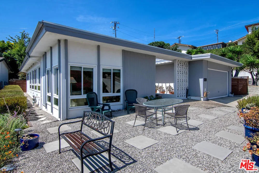 6030 Wright Terrace Culver City, CA 90232