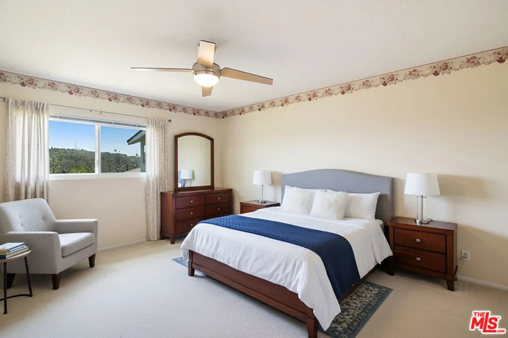 6030 Wright Terrace Culver City, CA 90232