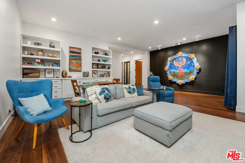 31847 Hidden Highland Road Agoura, CA 91301