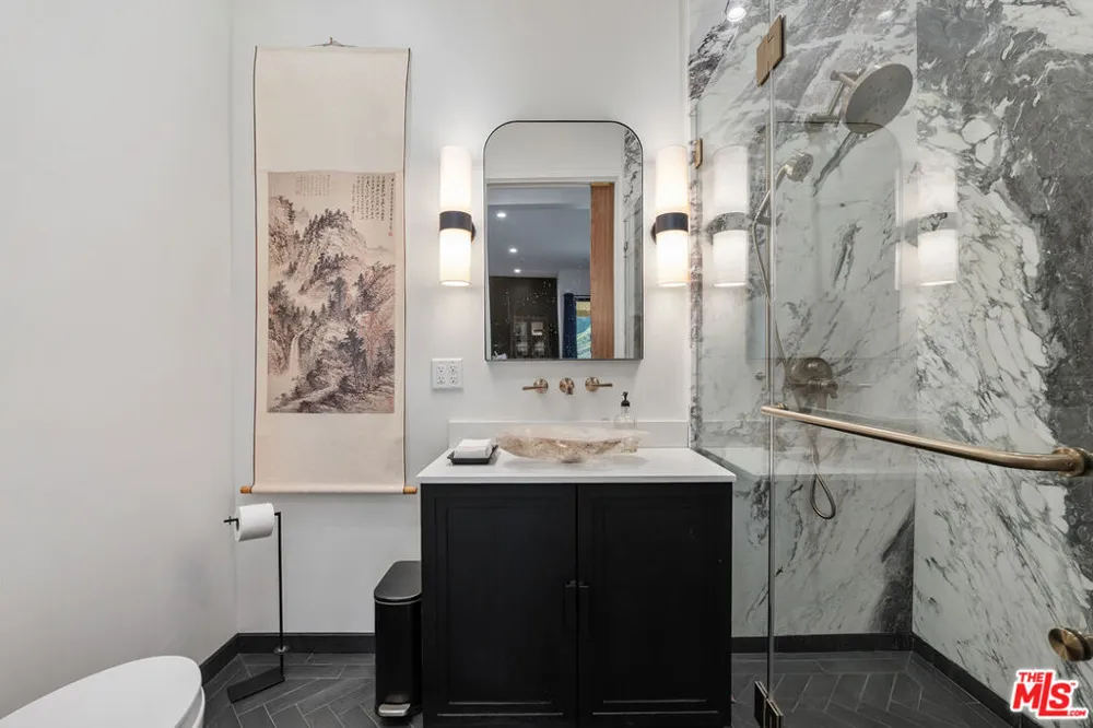 31847 Hidden Highland Road Agoura, CA 91301