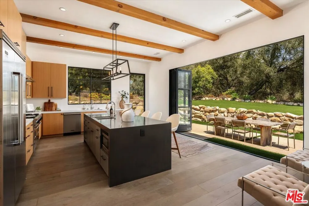 768 Winding Creek Lane Montecito, CA 93108