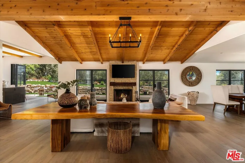 768 Winding Creek Lane Montecito, CA 93108