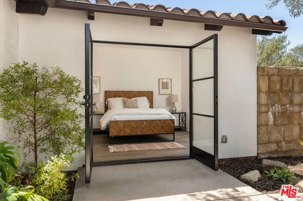 768 Winding Creek Lane Montecito, CA 93108