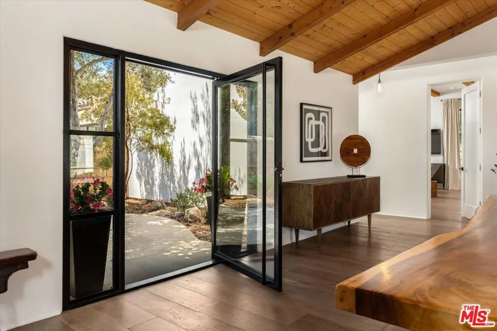768 Winding Creek Lane Montecito, CA 93108