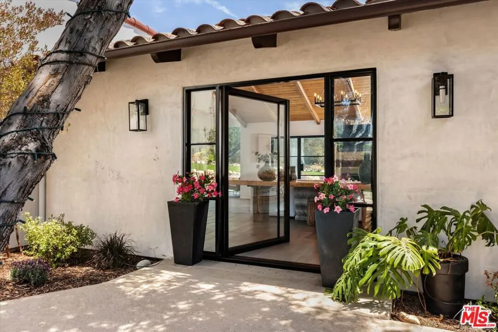 768 Winding Creek Lane Montecito, CA 93108