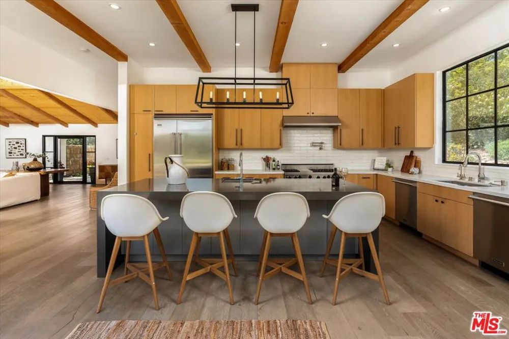 768 Winding Creek Lane Montecito, CA 93108