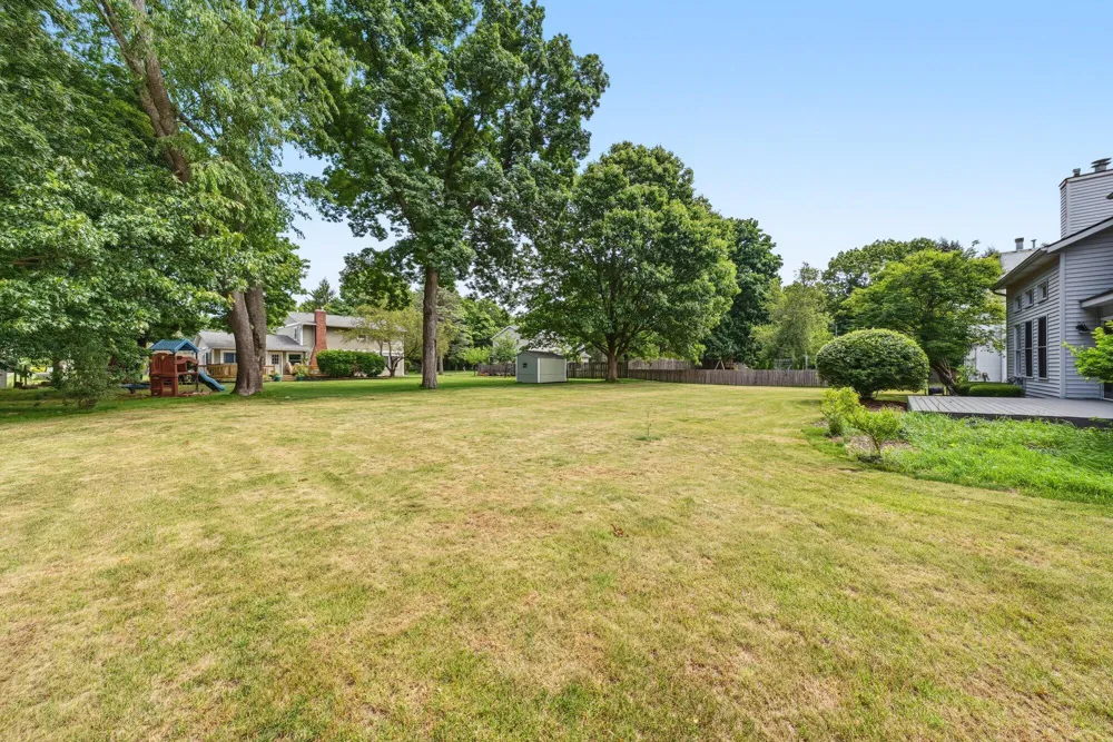 5048 Stapleton Drive Kalamazoo, MI 49009