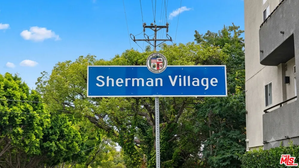 12773 La Maida Street Valley Village, CA 91607