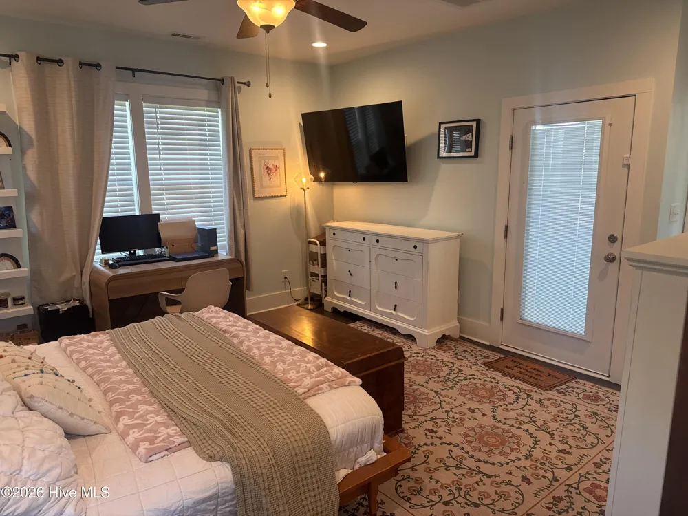 7120 Canal Drive Emerald Isle, NC 28594