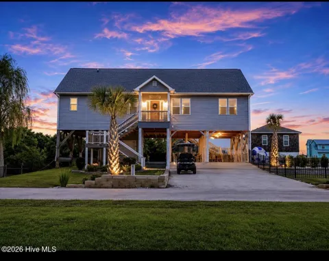 7120 Canal Drive