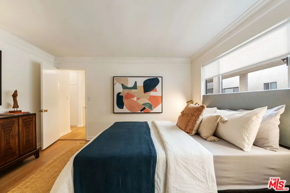 1021 12th Street #203 Santa Monica, CA 90403