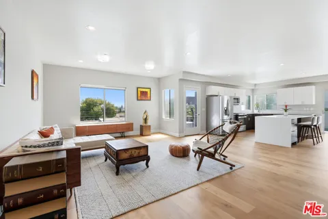 13337 Beach Avenue #403