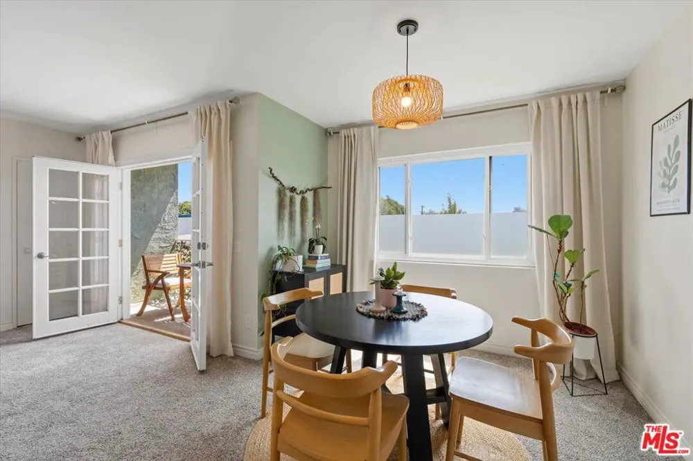428 Hill Street #16 Santa Monica, CA 90405
